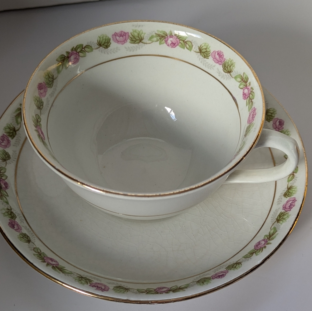Antique Teacup Imperial Porcelain Wedgwood England Pink Rosettes Cup & Saucer - Picture 12 of 14